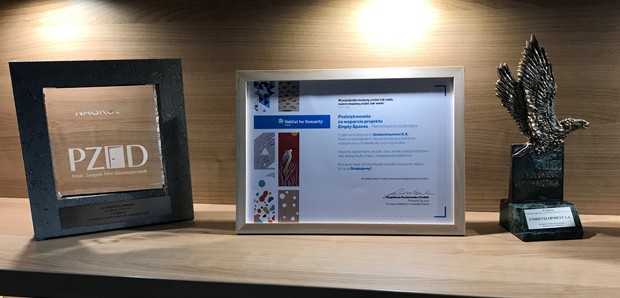 Unidevelopment otrzymał podziękowanie za wsparcie projektu Empty Spaces